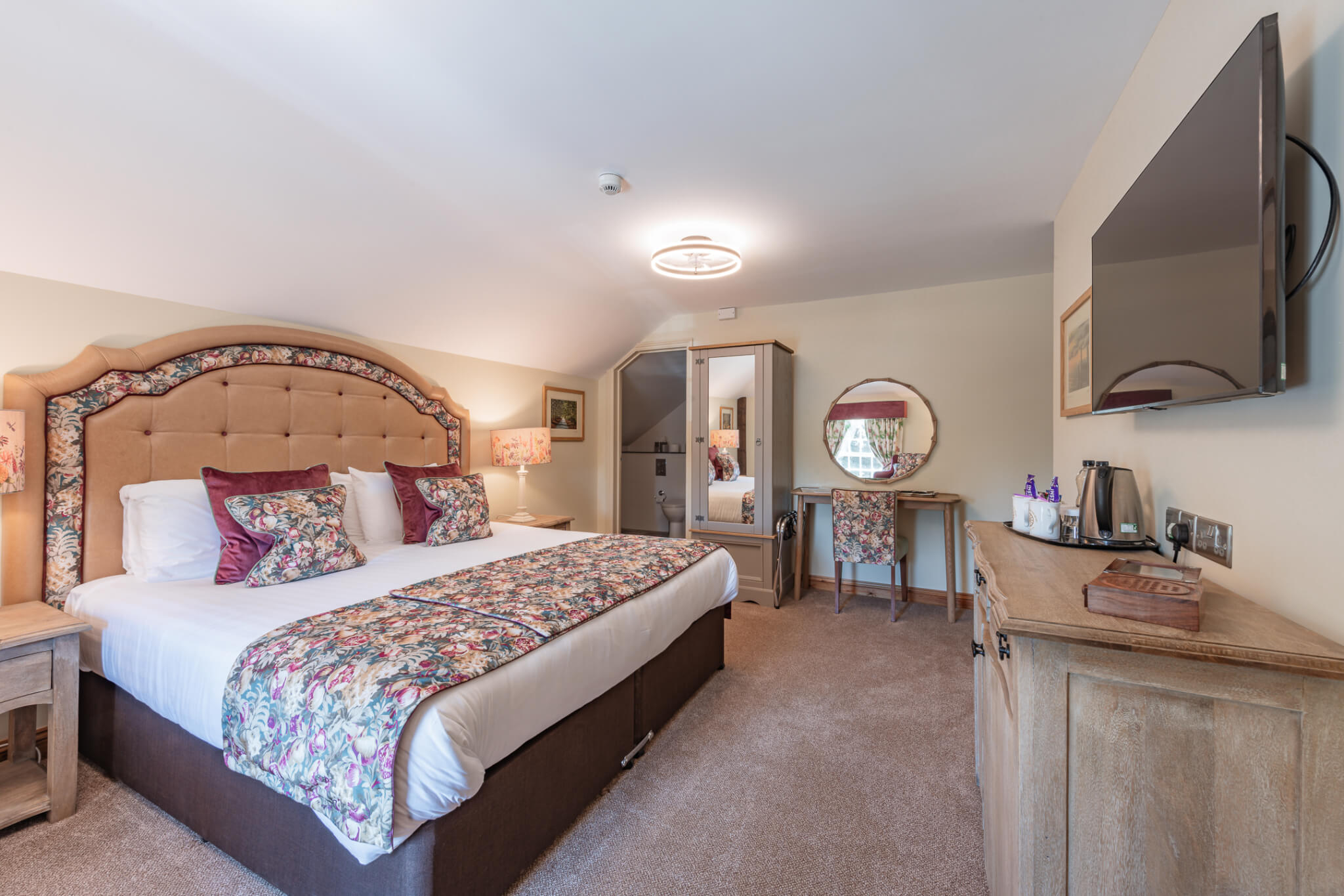 King William IV Hotel Superior Double Space